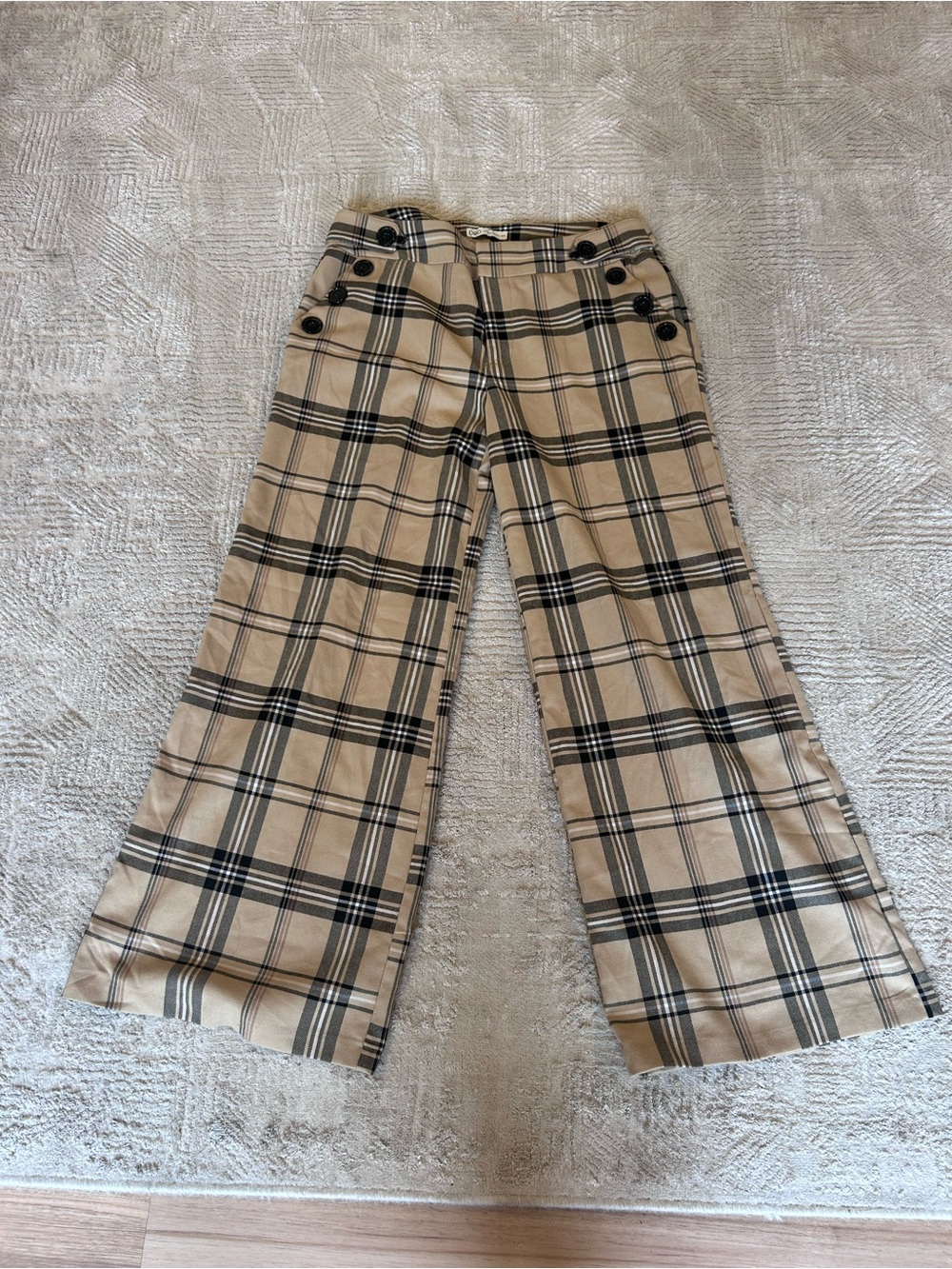 Women’s Plaid Wide-Leg Pants in Beige and Black